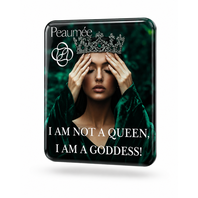 Peaumée Premium Gadget Sticker — «I AM A GODDESS»